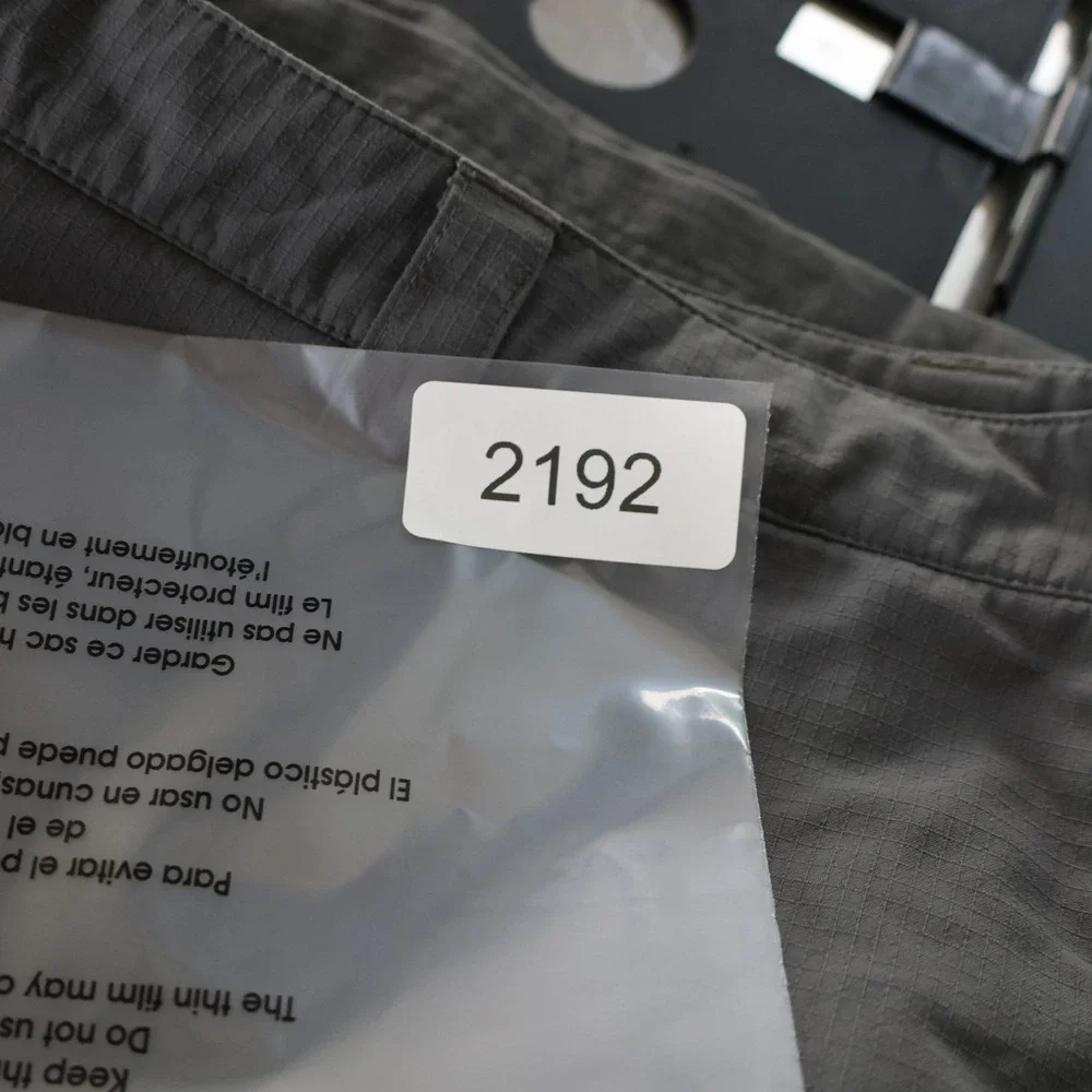 Magellan Outdoors Shorts Mens 42 Nylon Hiking Zip Pocket Lightweight Outdoor Tra